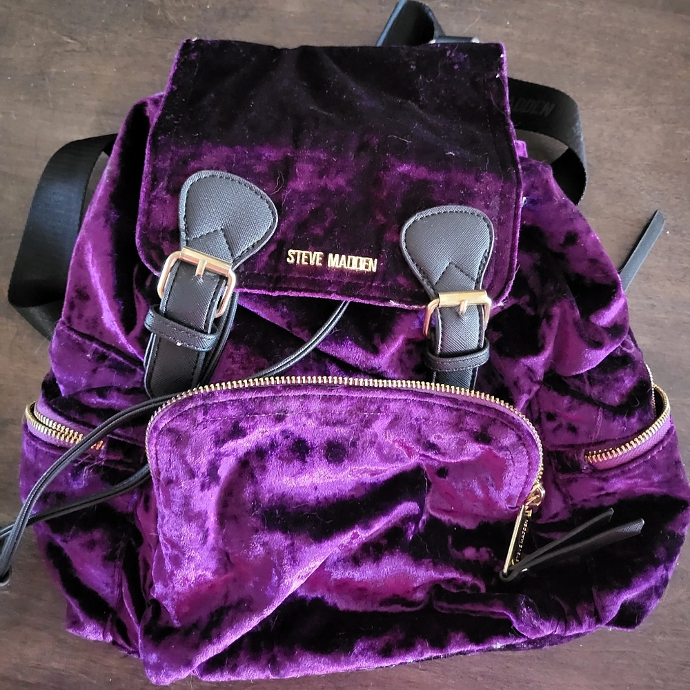 Steve madden back pack